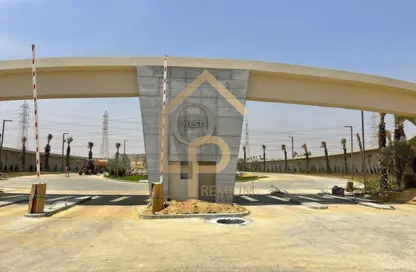 تاون هاوس - 3 غرف نوم - 4 حمامات للبيع في أو ويست - كمبوندات 6 أكتوبر - مدينة 6 أكتوبر - الجيزة