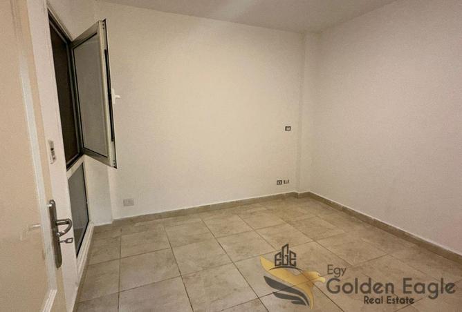 8136677 - Property Image 2