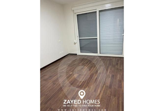 8022597 - Property Image 3