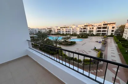 Chalet - 2 Bedrooms - 3 Bathrooms for sale in Palmera Beach - Al Ain Al Sokhna - Suez