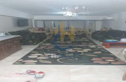 Apartment - 2 Bedrooms - 1 Bathroom for sale in 50th Street - Zahraa El Maadi - Hay El Maadi - Cairo