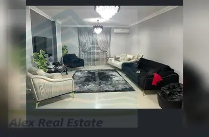 Apartment - 3 Bedrooms - 2 Bathrooms for rent in Kerdahy St. - Roushdy - Hay Sharq - Alexandria