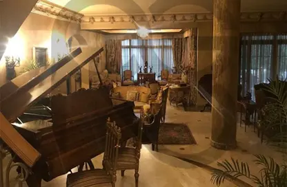 Villa - 6 Bedrooms - 5 Bathrooms for sale in Royal Hills - Al Motamayez District - 6 October City - Giza