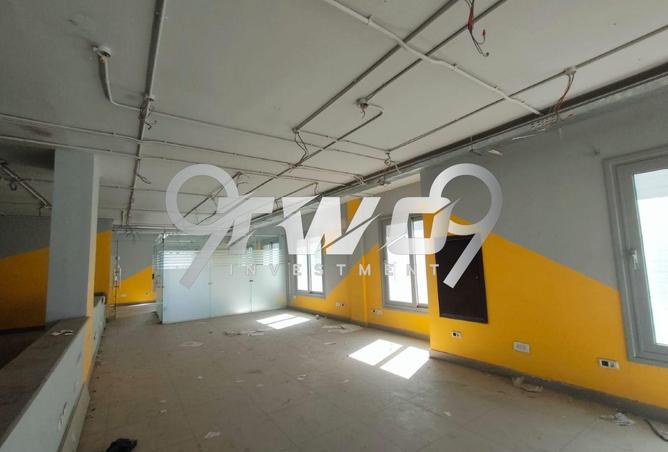 8185872 - Property Image 3