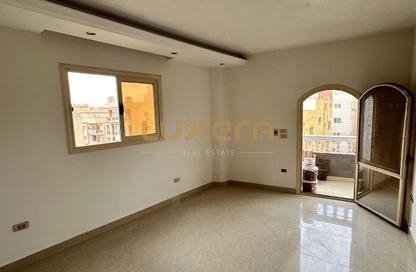 Apartment - 3 Bedrooms - 1 Bathroom for sale in American University Housing District - 5th Settlement Compounds - The 5th Settlement - New Cairo City - Cairo