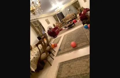 شقة - 3 غرف نوم - 2 حمامات للبيع في البوابة الثانية - خفرع - حدائق الاهرام - الجيزة