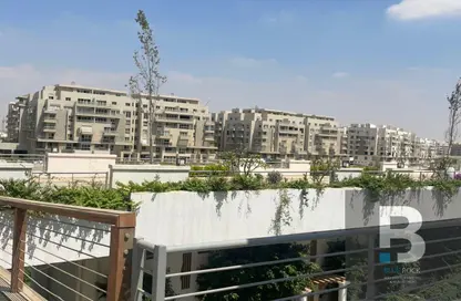 Apartment - 3 Bedrooms - 2 Bathrooms for sale in Mountain View iCity - 5th Settlement Compounds - The 5th Settlement - New Cairo City - Cairo