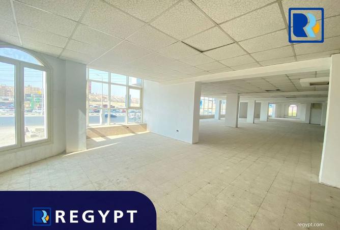 8331177 - Property Image 2