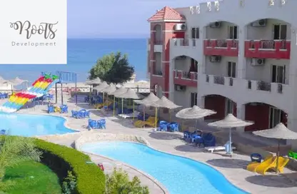 Chalet - 4 Bedrooms - 3 Bathrooms for sale in Lasirena Palm Beach - Al Ain Al Sokhna - Suez