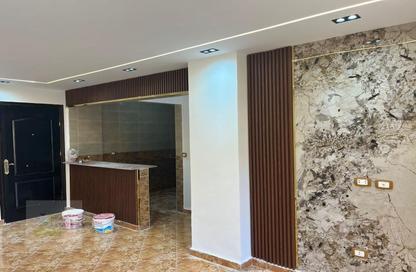 Apartment - 2 Bedrooms - 1 Bathroom for rent in Degla Palms - Al Wahat Road - 6 October City - Giza