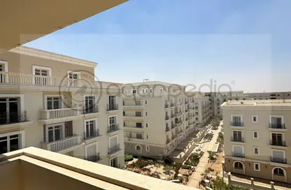 Apartment - 3 Bedrooms - 3 Bathrooms for sale in Hyde Park - New Cairo City - Cairo