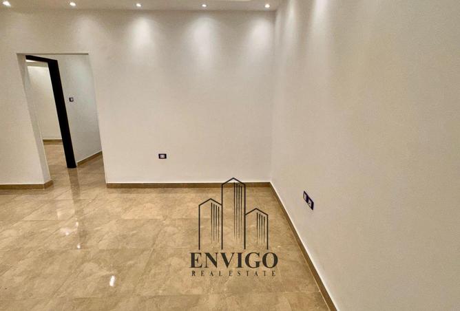 7111602 - Property Image 2