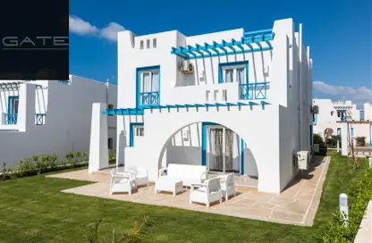 Penthouse - 2 Bedrooms - 2 Bathrooms for sale in Mountain View - Ras Al Hekma - North Coast