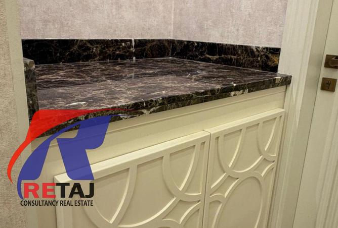 8222066 - Property Image 3