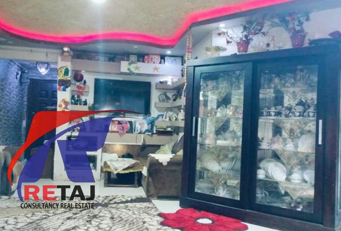 8220268 - Property Image 2