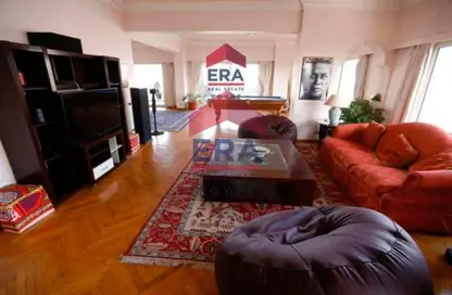 Apartment - 4 Bedrooms - 3 Bathrooms for sale in Al Nile  St. - Giza District - Ganoub El Giza - Giza