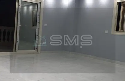 شقة - 3 غرف نوم - 3 حمامات للايجار في شارع عمر خورشيد - البنفسج 10 - البنفسج - مدينة القاهرة الجديدة - القاهرة