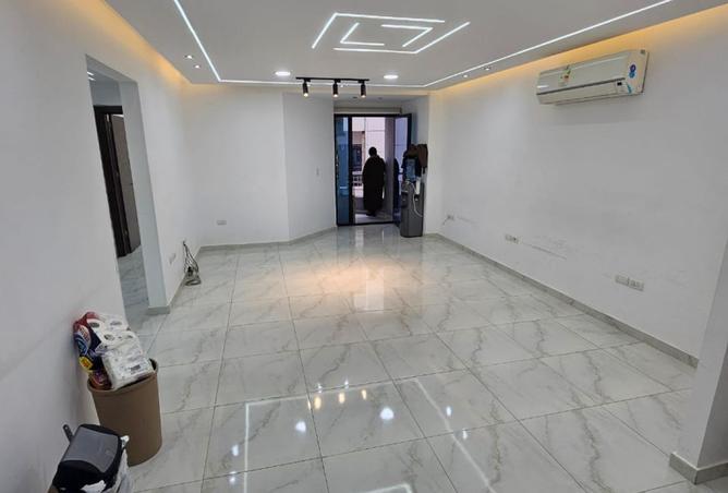 8445991 - Property Image 2