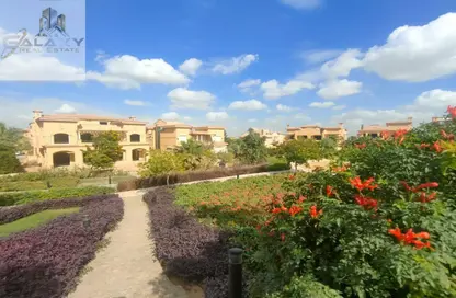 منزل مزدوج - 5 غرف نوم - 3 حمامات للبيع في لينا سبرنجز - امتداد المستثمرين الشمالية - مدينة القاهرة الجديدة - القاهرة