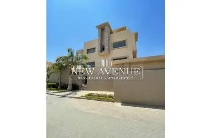 Villa - 3 Bedrooms - 2 Bathrooms for sale in Iwan East - 5th Settlement Compounds - The 5th Settlement - New Cairo City - Cairo
