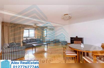 Apartment - 2 Bedrooms - 1 Bathroom for rent in Kafr Abdo St. - Kafr Abdo - Roushdy - Hay Sharq - Alexandria