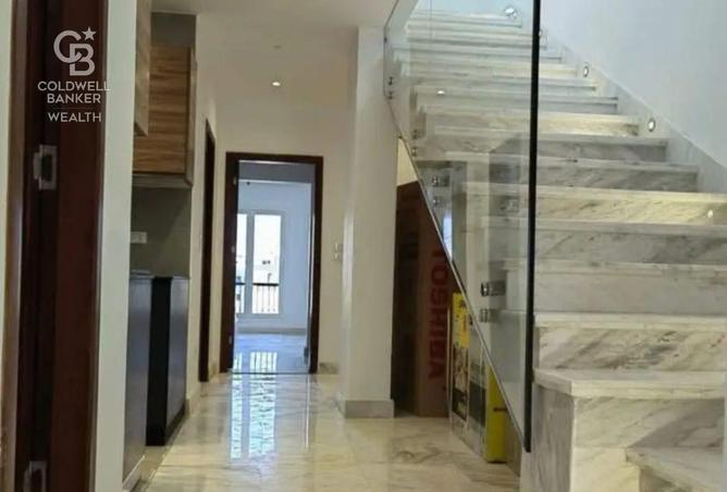 8403116 - Property Image 2