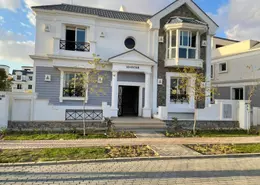Villa - 4 Bedrooms - 3 Bathrooms for sale in Mountain View Giza Plateau - Ring Road - 6 October City - Giza