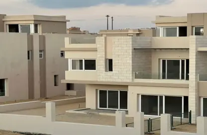 Villa - 5 Bedrooms - 5 Bathrooms for sale in Tawny Hyde Park - 6 October Compounds - 6 October City - Giza