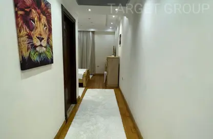 شقة - 3 غرف نوم - 3 حمامات للايجار في ليك فيو - كمبوندات التجمع الخامس - التجمع الخامس - مدينة القاهرة الجديدة - القاهرة