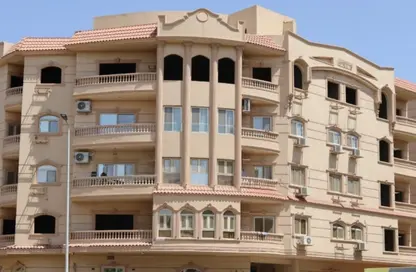 Apartment - 2 Bedrooms - 2 Bathrooms for sale in El Narges Buildings - Al Narges - New Cairo City - Cairo