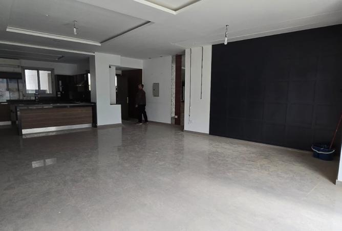 8193815 - Property Image 3