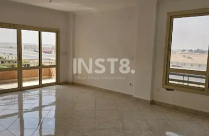Apartment - 3 Bedrooms - 2 Bathrooms for sale in Wesal City - El Shorouk Compounds - Shorouk City - Cairo