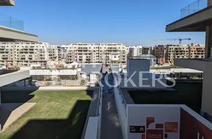 Apartment - 3 Bedrooms - 2 Bathrooms for sale in Mountain View iCity - 5th Settlement Compounds - The 5th Settlement - New Cairo City - Cairo