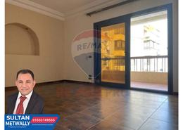 Apartment - 3 bedrooms for للبيع in Hassan Ma'moon St. - 6th Zone - Nasr City - Cairo