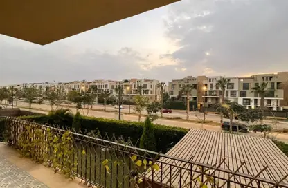 Apartment - 3 Bedrooms - 2 Bathrooms for sale in The Courtyards - Sheikh Zayed Compounds - Sheikh Zayed City - Giza