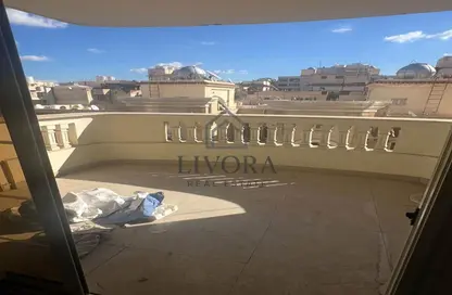 Apartment - 3 Bedrooms - 2 Bathrooms for sale in Mohamed Fawzy Moaz St. - Smouha - Hay Sharq - Alexandria