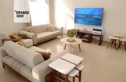 Apartment - 3 Bedrooms - 3 Bathrooms for sale in Mostafa Kamel Axis - The 1st Settlement - New Cairo City - Cairo