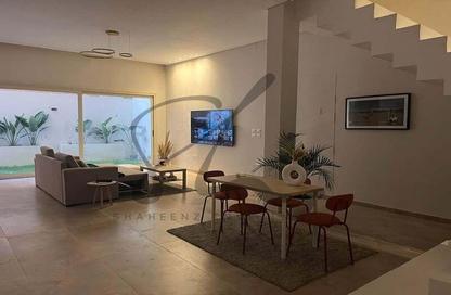 فيلا - 5 غرف نوم - 4 حمامات للبيع في الباتيو 5 ايست - الباتيو - كمبوندات الشروق - مدينة الشروق - القاهرة