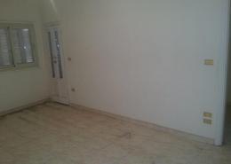 شقة - 3 غرف نوم - 2 حمامات for للبيع in شارع اسماعيل مرشد - المنطقة التاسعة - مدينة نصر - القاهرة