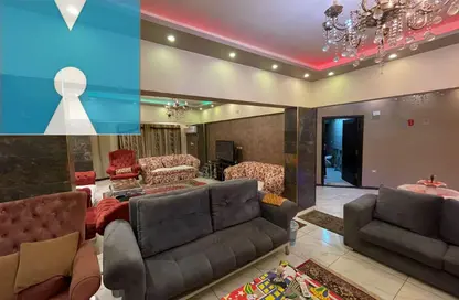 Apartment - 3 Bedrooms - 3 Bathrooms for sale in Al Bahr Al Aazam  St. - Giza District - Ganoub El Giza - Giza