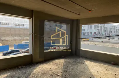 Office Space - Studio - 2 Bathrooms for sale in One Ninety Mall - South Teseen St. - The 5th Settlement - New Cairo City - Cairo