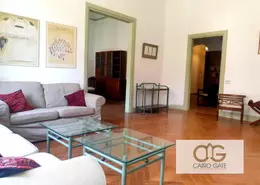 شقة - 2 غرف نوم - 1 حمام للايجار في شارع احمد حشمت - الزمالك - القاهرة