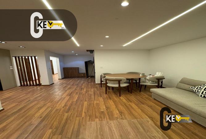 8543233 - Property Image 2