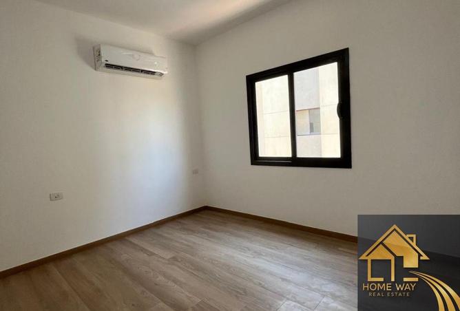 8106377 - Property Main Image