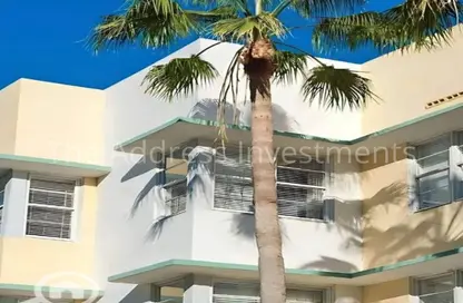 Chalet - 2 Bedrooms - 2 Bathrooms for sale in June - Ras Al Hekma - North Coast