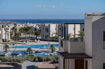 Chalet - 3 Bedrooms - 3 Bathrooms for sale in Makadi Beach - Makadi - Hurghada - Red Sea