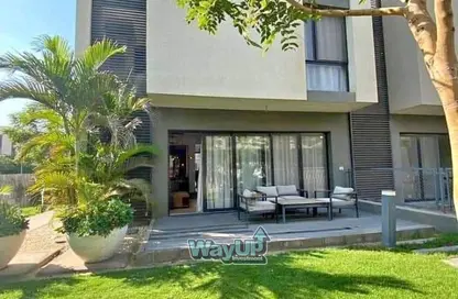 Townhouse - 4 Bedrooms - 3 Bathrooms for sale in Al Burouj Compound - El Shorouk Compounds - Shorouk City - Cairo