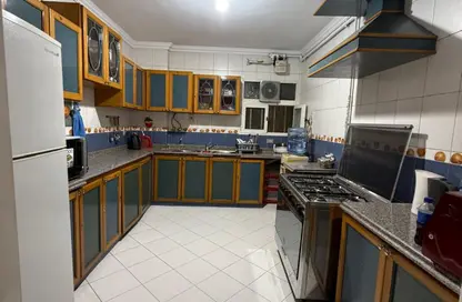 Apartment - 3 Bedrooms - 2 Bathrooms for sale in Mohamed Tawfik Diab St. - 6th Zone - Nasr City - Cairo