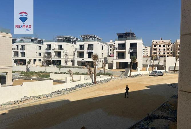 8250688 - Property Image 2