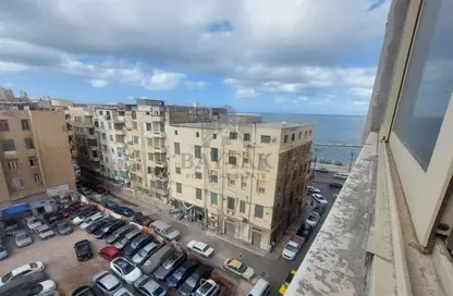 Apartment - 3 Bedrooms - 2 Bathrooms for rent in Al Geish Road - El Mansheya - Hay El Gomrok - Alexandria
